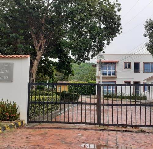 Casa en venta en Tocaima